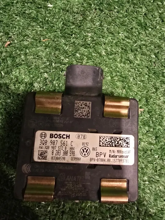 OEM 3Q0907561C tutkasensori VW Passat B8:lle image 4