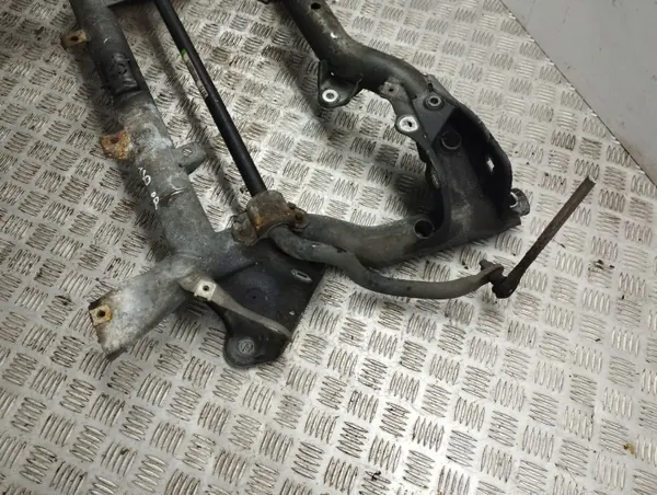 Subchassi dianteiro Mercedes-Benz C W204 OEM AMD81470 image 5