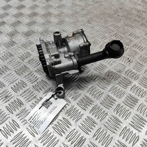 VW Öljypumppu OEM 04L145208K Passat B7 2.0L Diesel image 3