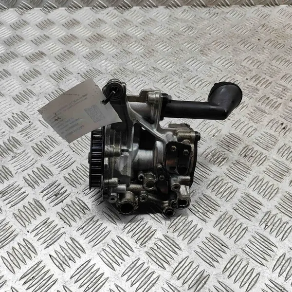 VW Öljypumppu OEM 04L145208K Passat B7 2.0L Diesel image 5