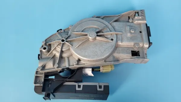 Verrou Coffre Mercedes W206 C200 OEM A0999064703 image 5