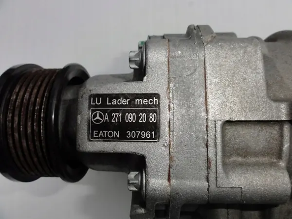 Compresor Mercedes OEM A2710902780 - Usado image 5