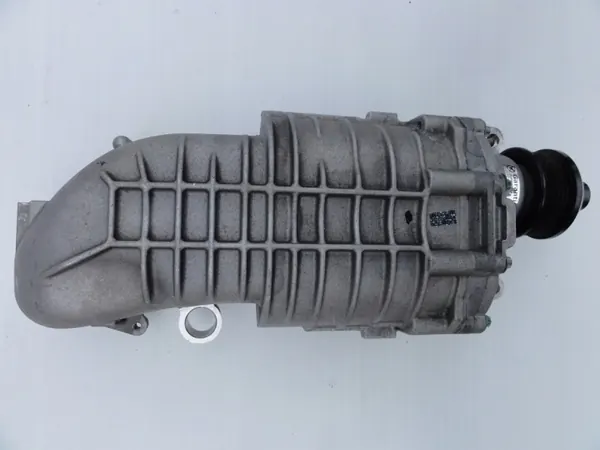 Compresor Mercedes OEM A2710902780 - Usado image 9