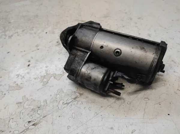 VW Passat B5 Startmotor OEM 068911024E - Begagnad image 4
