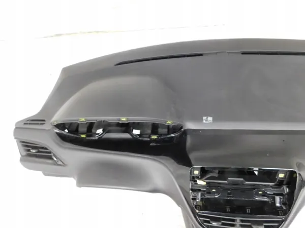 Salpicadero OEM + 2 airbags 2 cinturones - Peugeot 208 I image 10