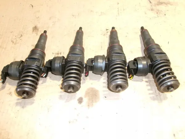 Bomba de combustível OEM 038130073AR para 1.9 TDI 130CV image 3