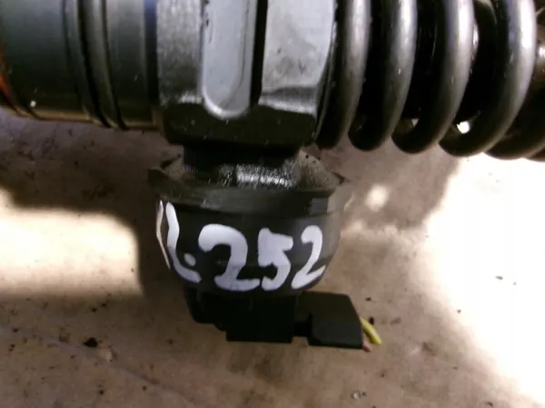 Bomba de combustível OEM 038130073AR para 1.9 TDI 130CV image 7