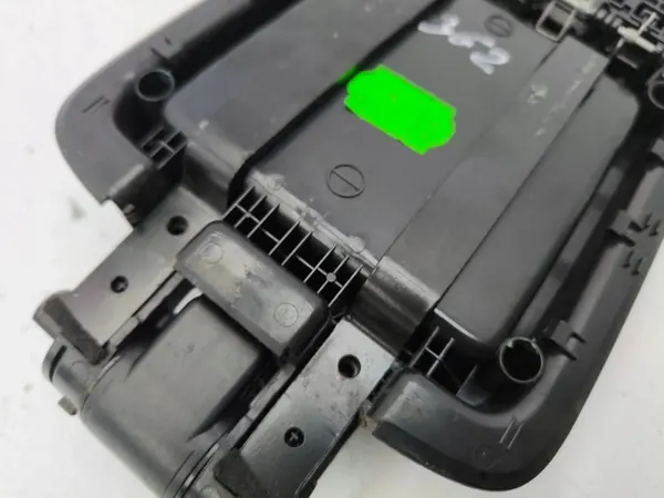 Volvo V50 2009 Bandeja consola central OEM AMD127545 image 7