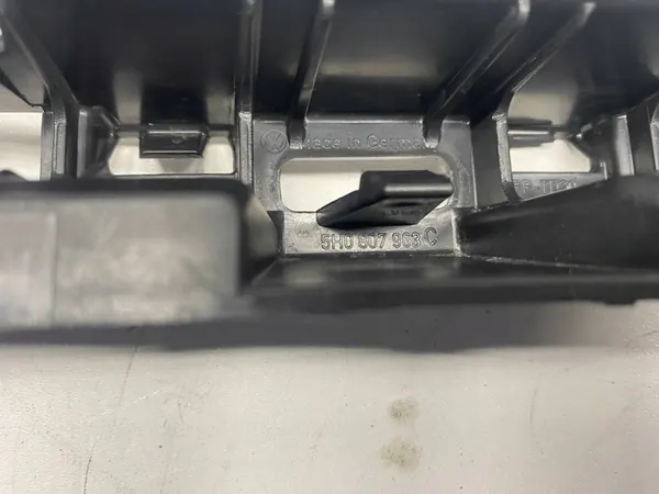 Deslizamento de suporte de para-choque VW Golf 8 VIII 5H0 image 2