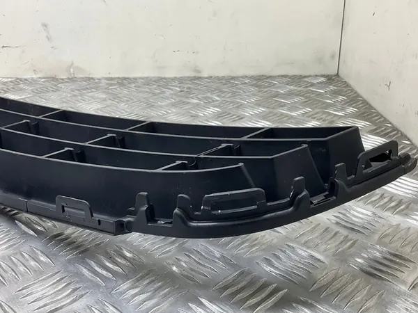 Tappo Griglia Paraurti VW Jetta 5C image 7