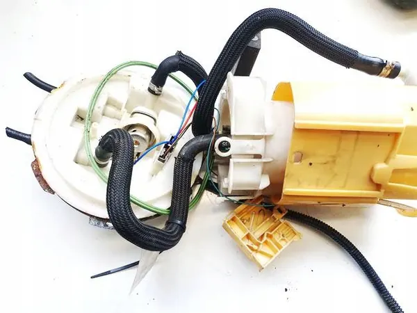 Polttoainepumppu OEM EIS-2772535 Opel Signum 2003 image 2