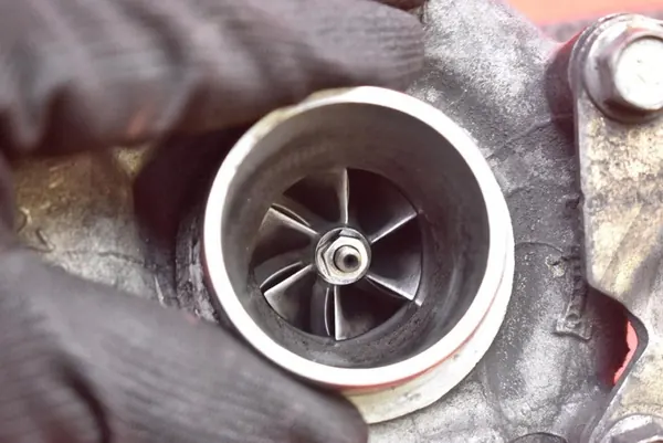 Turboalimentador Citroen C4 1.6 HDI 9657603780 image 8