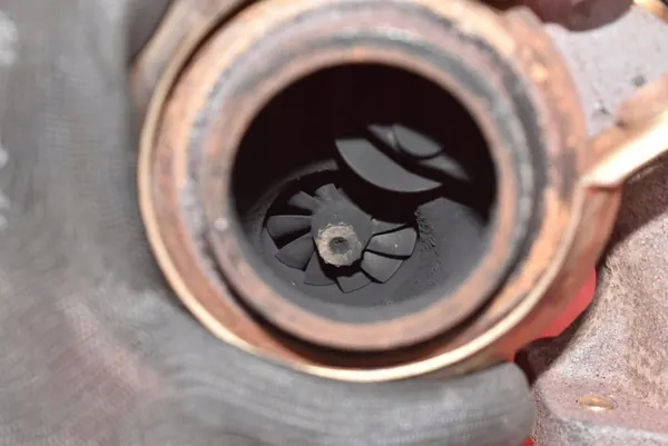 Turboalimentador Citroen C4 1.6 HDI 9657603780 image 9