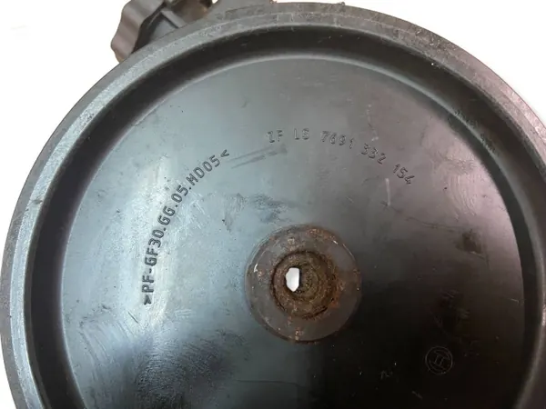 Bomba de dirección Mercedes OEM A0044667001 image 7