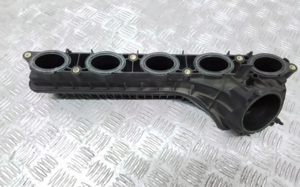 Colector de admisión OEM 30757722 para Volvo V70 image 2