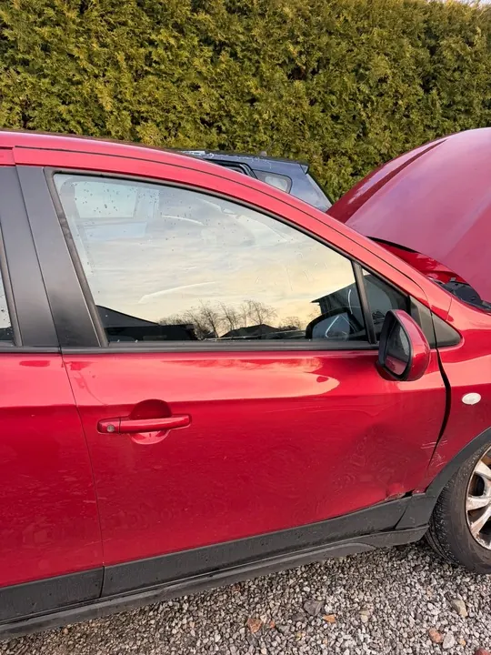 Ventana de puerta derecha Suzuki S-Cross 2014-2022 OEM image 1