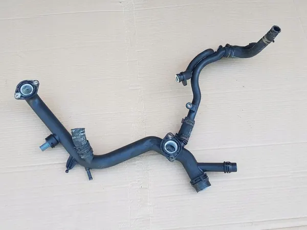 Moottorin vesiputki / Audi A6 C6 2.4 2.8 3.2 / 06E121045E image 10