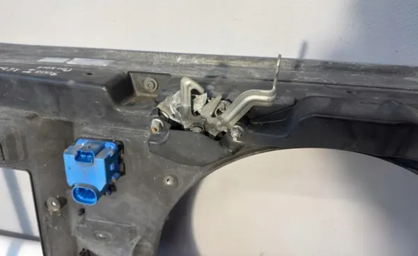 Framstötfjädersförstärkning OEM 9650316080 Peugeot 3008 image 8