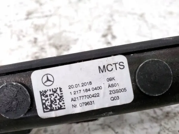 Mercedes-Benz E W238 2018 Klappdachverriegelung OEM A2177700422 image 4