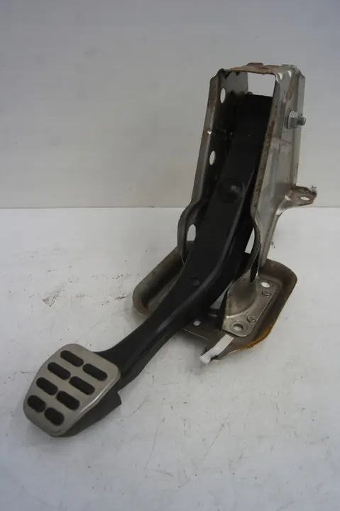 VW Gaspedal R-Line mit Bremsstop image 6