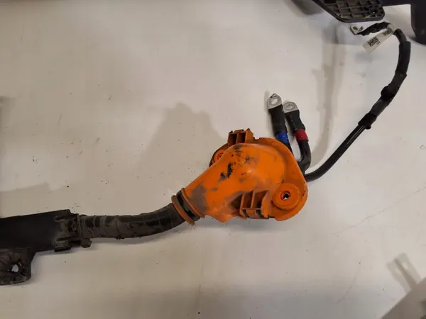 Kia Sportage IV 1.6 CRDi Hybrid Batteriekabel OEM 91671-F1510 image 4