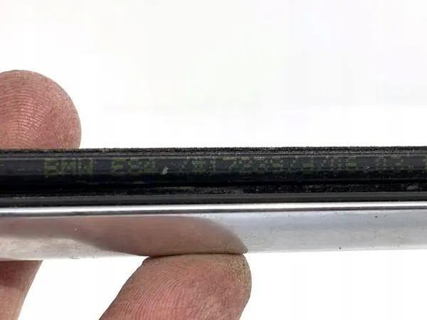 Tira raspante dianteira direita OEM LORK-2316-57548 BMW E84 image 4