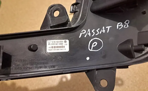 VOLKSWAGEN PASSAT B8 2018 Farol Halógeno Direito LED DRL 3G0941056A image 9