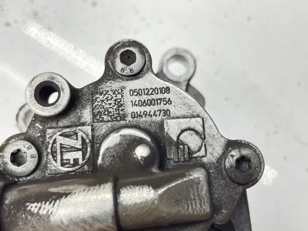 Pieza Motor BMW OEM 014944730 - Estado Usado image 5