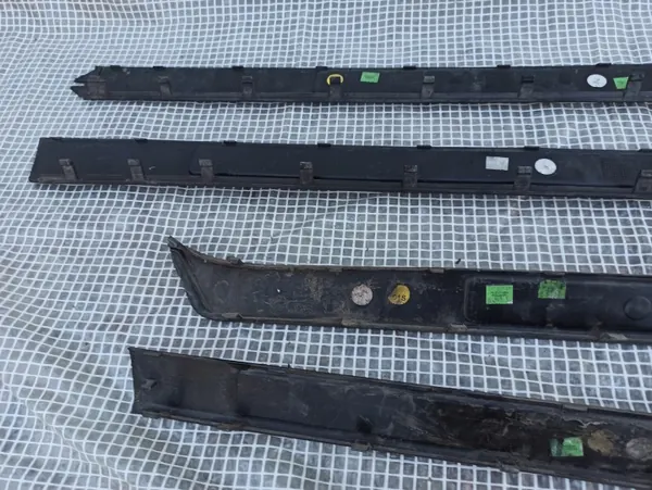 Audi S8 D3 Kynnyslistat OEM 4E0853985C/4E0853986C image 8