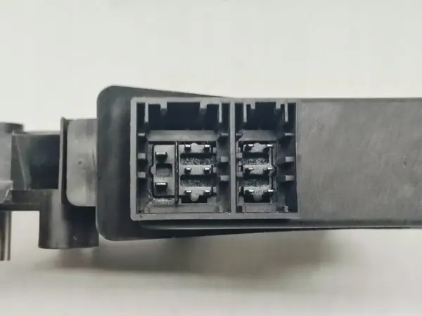 OEM 6Y0959812 VW Polo taka oikea ikkunamoottori image 3