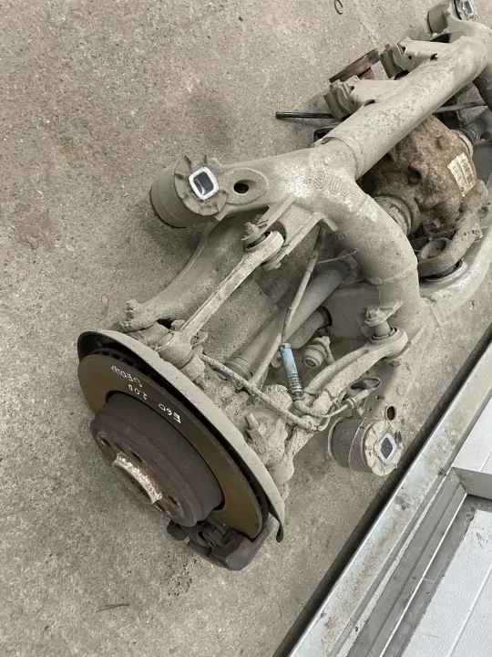 Hinterachsdifferenzialträger OEM 2587770 für BMW E60 2.0D image 9