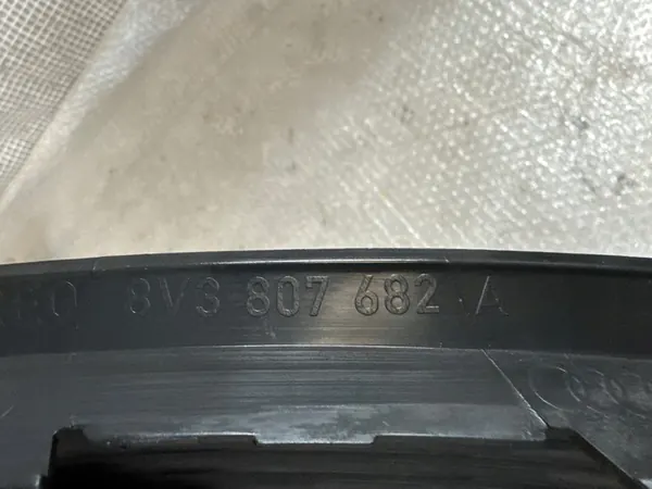 AUDI A3 8V 13- Rejilla del Parachoques Derecho image 3