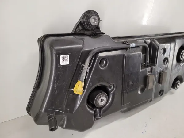 Mercedes GLE 167 AdBlue-tank OEM 1674708202 image 7