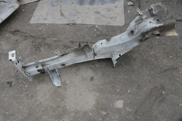 OEM 4563563 Vänster längsbalk för Opel Adam image 3