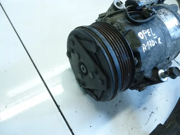 OPEL ASTRA IV J 1.7CDTI Ilmastointikompressori image 3