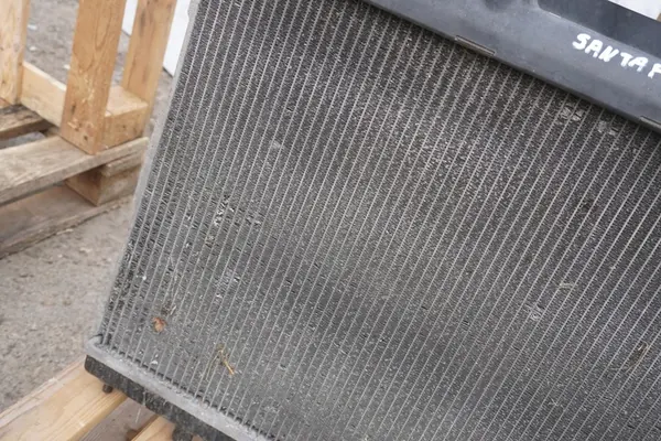 HYUNDAI SANTA FE II Kylare med Fläkt 2.2 2008 253102B100 image 2