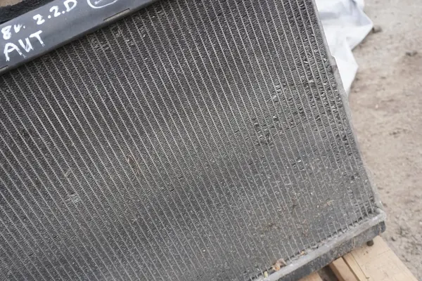 HYUNDAI SANTA FE II Kylare med Fläkt 2.2 2008 253102B100 image 3