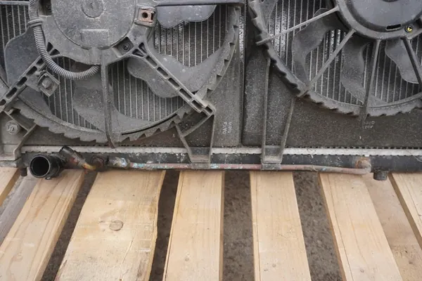 HYUNDAI SANTA FE II Kylare med Fläkt 2.2 2008 253102B100 image 5