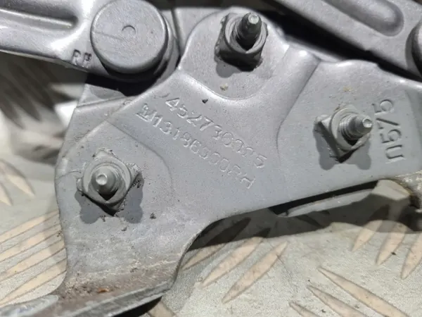 OEM 13186900 13186899 Juego de Bisagras de Capó Opel Corsa E image 6