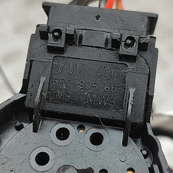 Interruptor de Ignição VW AMAROK 2.0L 2013 6R0905851F image 10