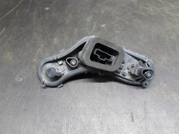 OEM KBI54461 Vasen Takavalaisin Insertti Peugeot 3008 image 6