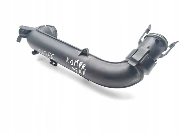 Skoda Superb Intercooler-Schlauch OEM 04E145673P image 4