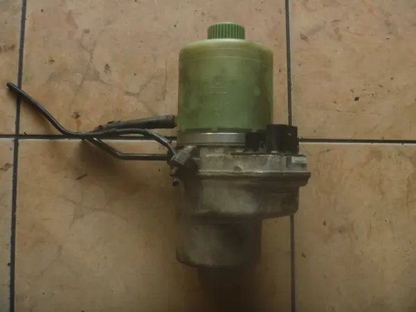 SKODA FABIA 1.4 servostyrpump OEM 6Q0423371 image 2