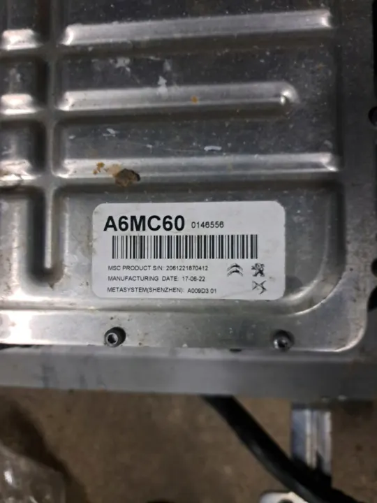 OEM 9843325880 Inversor com Conversor para Peugeot 508 image 3