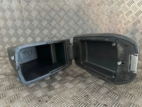 Apoio de Braço OEM 84691-2P005 para Kia/Hyundai - Usado image 4