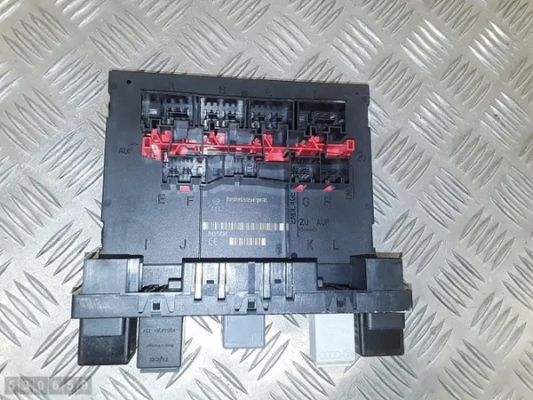 2007 VW Touran ECU 1900TDI 3C8937049E image 2