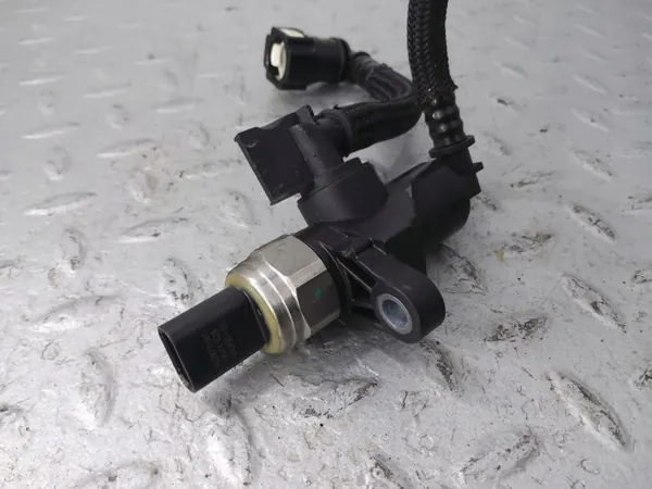 Bränsletrycksensor OEM 9828711180 för Toyota ProAce City image 5