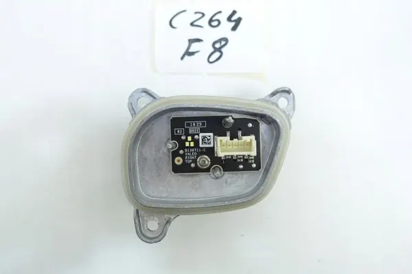 Módulo LED VW Golf VIII OEM 90175922 90175100 image 2