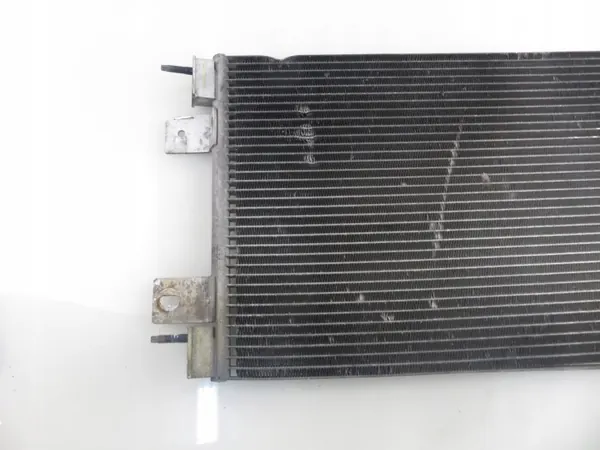 Käytetty Dodge A/C-kondensaattori OEM M1068952 image 7