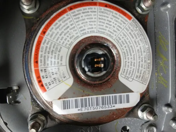 Suzuki Swift MK6 Lenkradairbag OEM image 6
